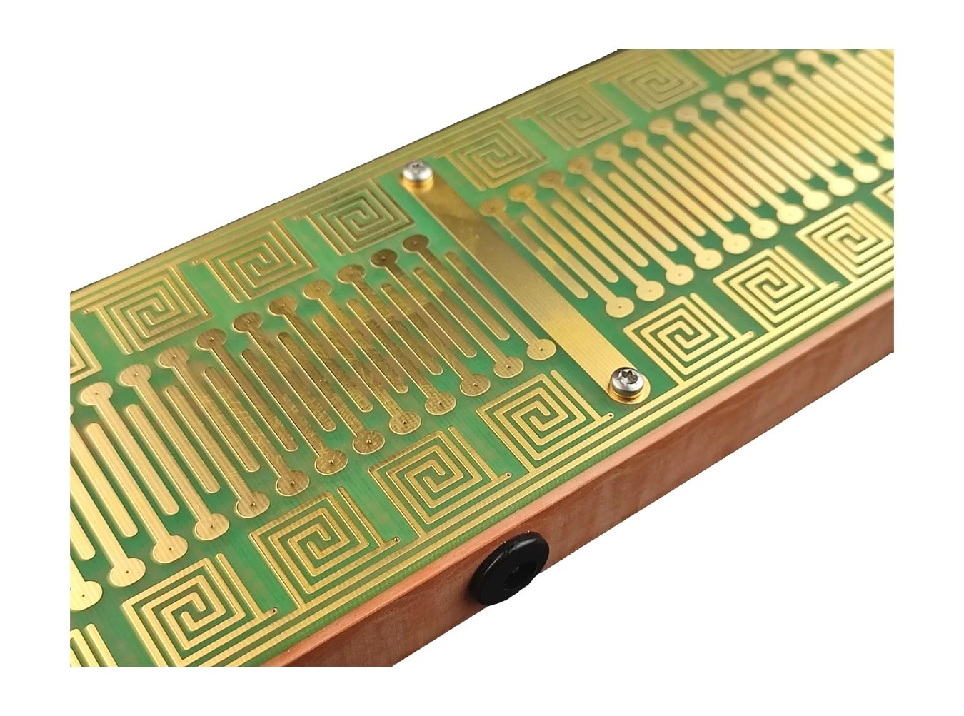 Tocante Bass Bistab Solar-Powered Touch Synthesizer 5 Tocante Bass Bistab Solar-Powered Touch Synthesizer - Image 3