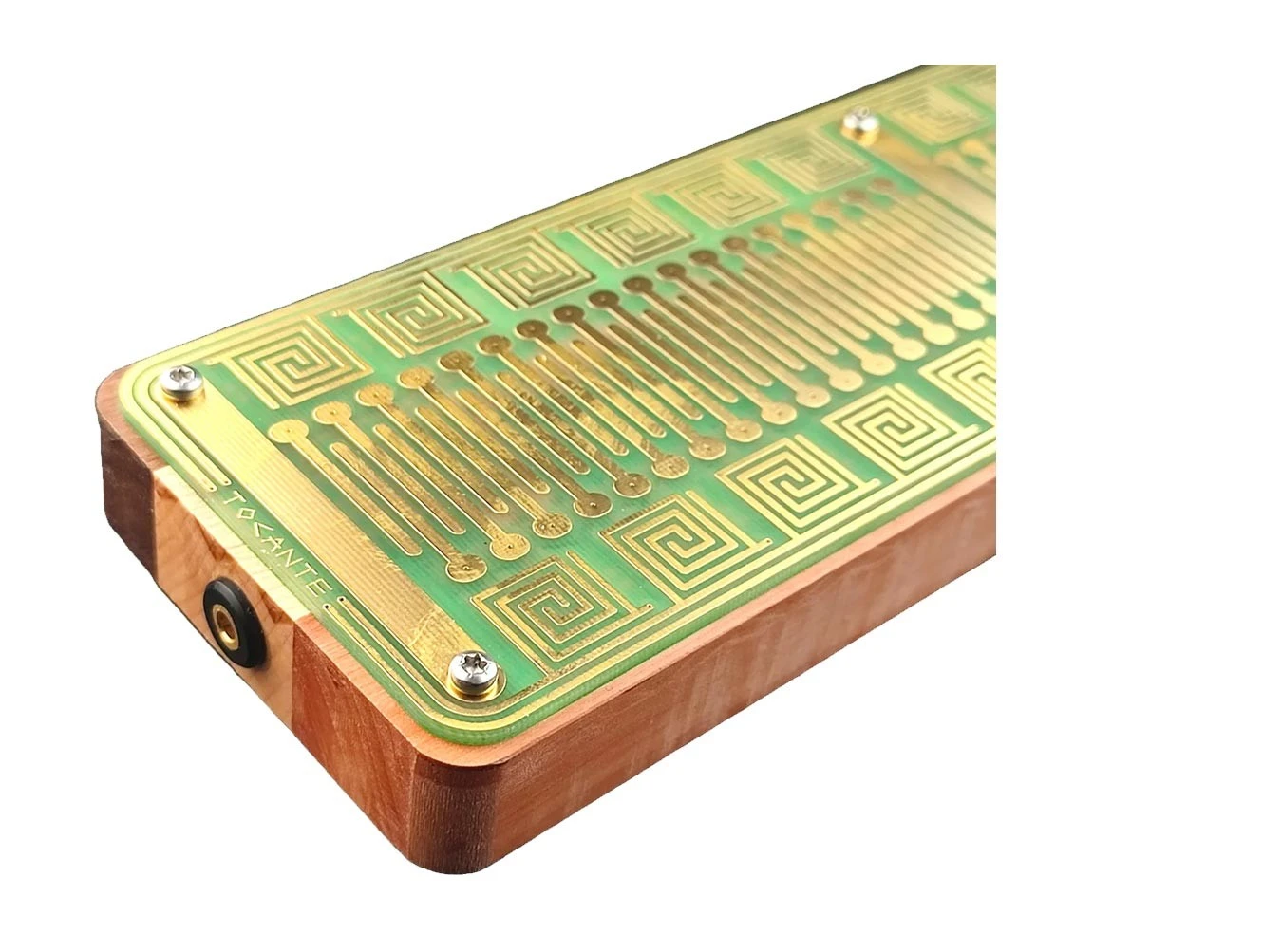 Tocante Bass Bistab Solar-Powered Touch Synthesizer 6 Tocante Bass Bistab Solar-Powered Touch Synthesizer - Image 4