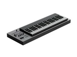 Osmose Keyboard Synthesizer + MPE MIDI Controller -Roland Shop Expressive E Osmose 03