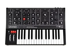 MOOG Grandmother Dark Semi-Modular Analog Keyboard Synthesizer