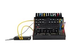 MOOG Sound Studio - Mother-32 & DFAM Semi-Modular Synthesizer Bundle 13 MOOG Sound Studio - Mother-32 & DFAM Semi-Modular Synthesizer Bundle -Roland Shop Moog Sound Studio Mother DFAM 03