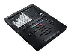 Tracker Mini Portable Sampler Workstation -Roland Shop Polyend Tracker Mini 02 1
