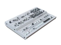 Super 6 Desktop Synthesizer -Roland Shop udo super 6 desktop 03 1